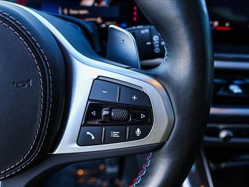 Used 2024 BMW X5 M60i image 16