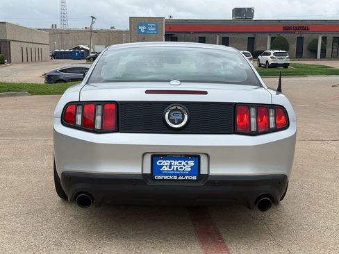 Used 2012 Ford Mustang GT Premium w/ Security Pkg image 5