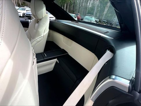 Used 2020 Mercedes-Benz SL 550 image 18