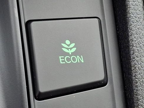 Used 2018 Honda CR-V EX image 25