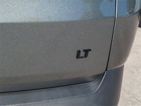 Certified 2023 Chevrolet Traverse LT image 13