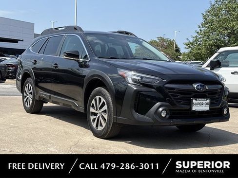 Used 2023 Subaru Outback Premium AWD/4WD image 1