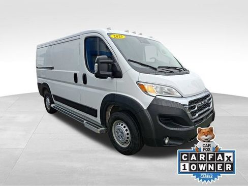 Used 2025 RAM ProMaster 2500 w/ U-Haul Equipment Group FWD image 1