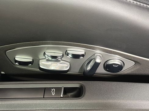 Used 2024 Porsche 718 Cayman GT4 image 23