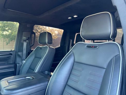 Used 2022 GMC Sierra 1500 AT4X AWD/4WD image 10