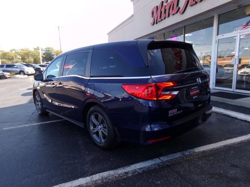 Used 2021 Honda Odyssey EX image 3