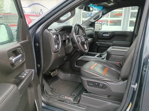 Used 2022 GMC Sierra 1500 AT4 AWD/4WD image 8