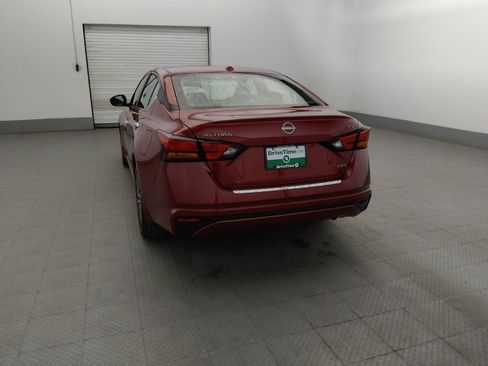 Used 2023 Nissan Altima 2.5 SV AWD/4WD image 6