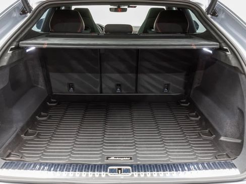 Used 2024 Lamborghini Urus Performante image 21