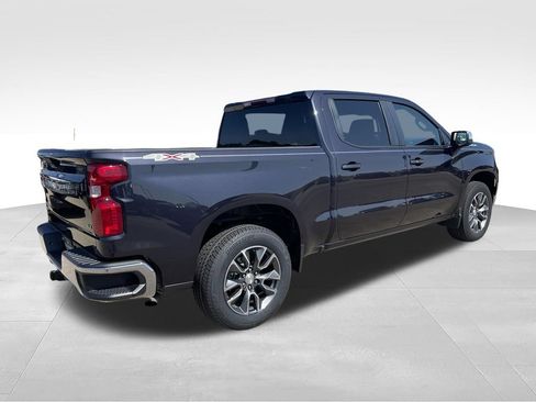 Used 2023 Chevrolet Silverado 1500 LT AWD/4WD image 4
