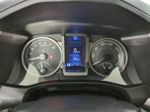 Used 2021 Toyota Tacoma SR5 image 36