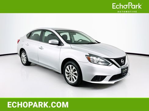Used 2019 Nissan Sentra SV FWD image 1