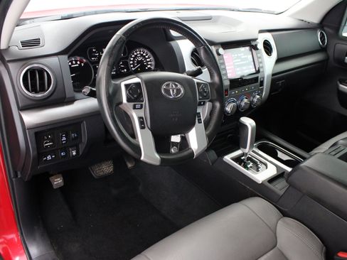 Used 2021 Toyota Tundra SR5 w/ SR5 Leather Package AWD/4WD image 14