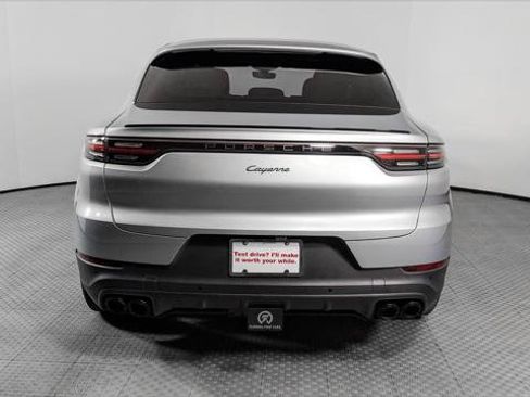 Used 2021 Porsche Cayenne Coupe AWD/4WD image 7