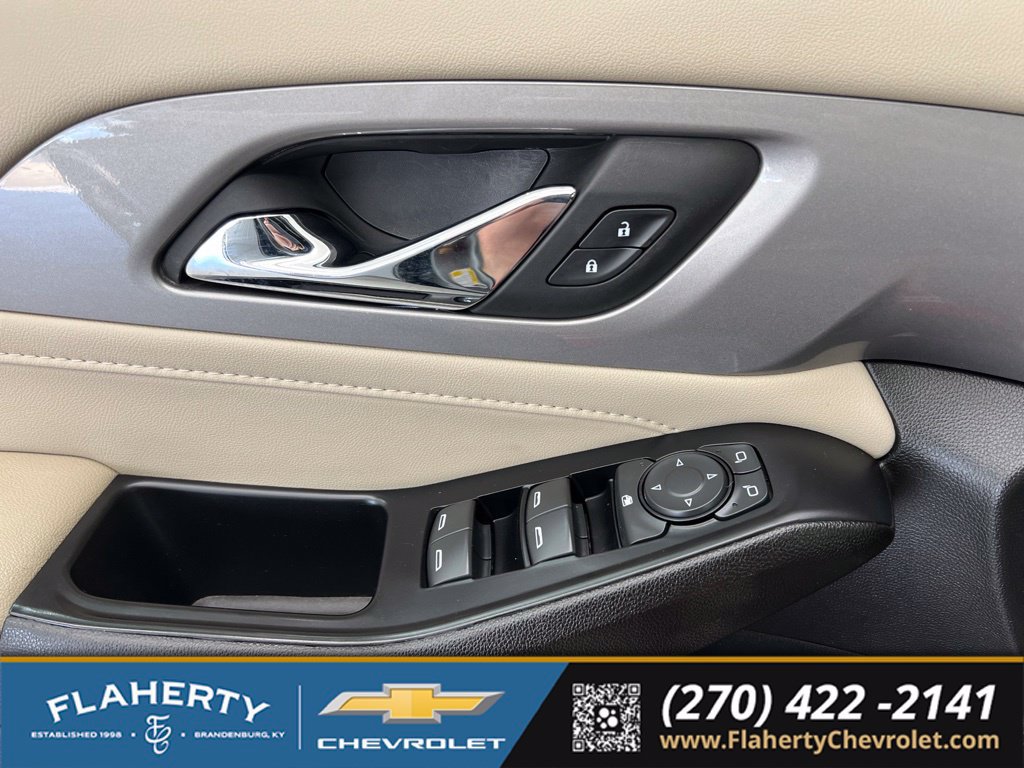 Used 2023 Chevrolet Traverse LS w/ Safety Package AWD/4WD image 21