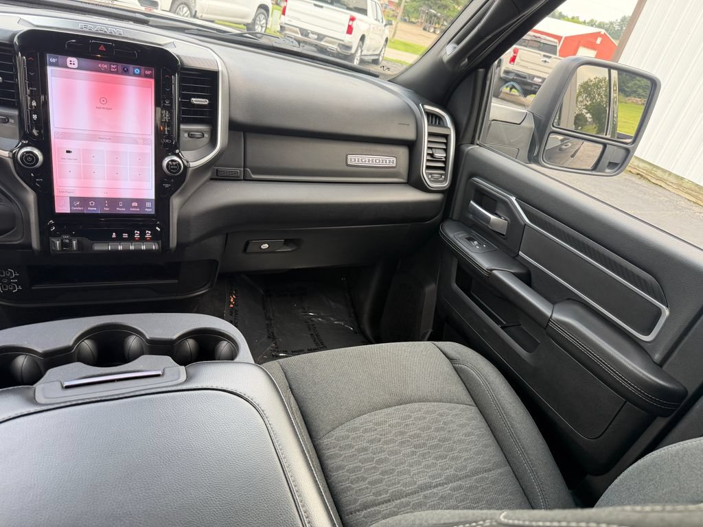 Used 2025 RAM 2500 Big Horn AWD/4WD image 26