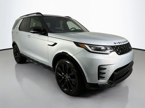 Used 2021 Land Rover Discovery S R-Dynamic AWD/4WD image 7
