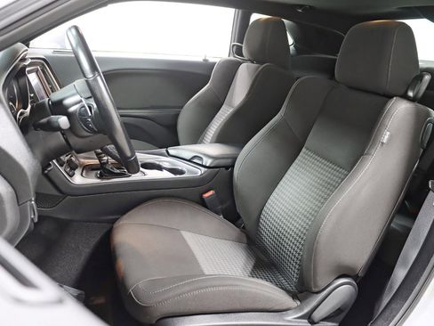 Used 2021 Dodge Challenger GT w/ Driver Convenience Group image 25