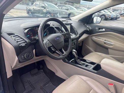 Used 2018 Ford Escape Titanium w/ Ford Safe & Smart Package AWD/4WD image 12