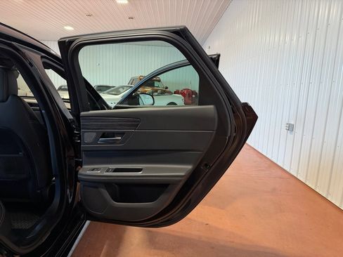 Used 2018 Jaguar XF S image 25