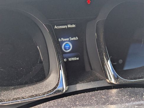 Used 2013 Toyota Avalon XLE Premium image 8