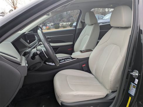 Used 2022 Hyundai Sonata Limited image 18
