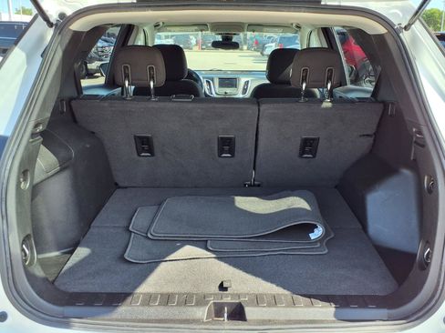 Used 2020 Chevrolet Equinox LT AWD/4WD image 19