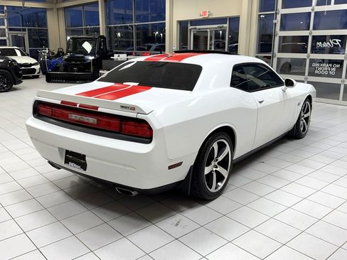 Used 2013 Dodge Challenger SRT8 w/ Harman Kardon Audio Group image 11