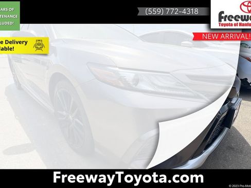 Used 2022 Toyota Camry XSE FWD image 1