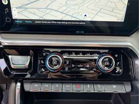 Used 2022 GMC Sierra 1500 Denali w/ Denali Reserve Package image 37