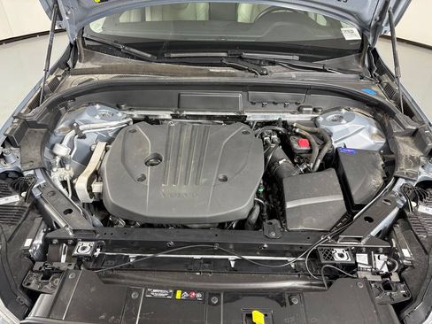 Used 2023 Volvo XC60 B5 Plus w/ Protection Package Premier FWD image 41