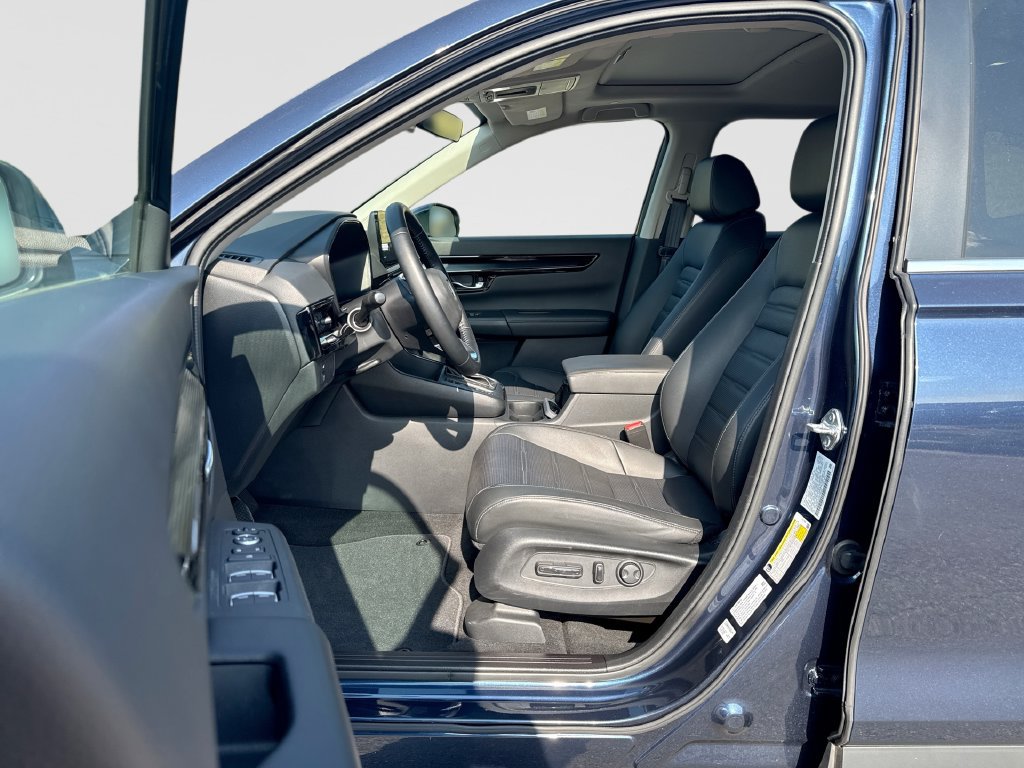 Used 2025 Honda CR-V EX-L image 13