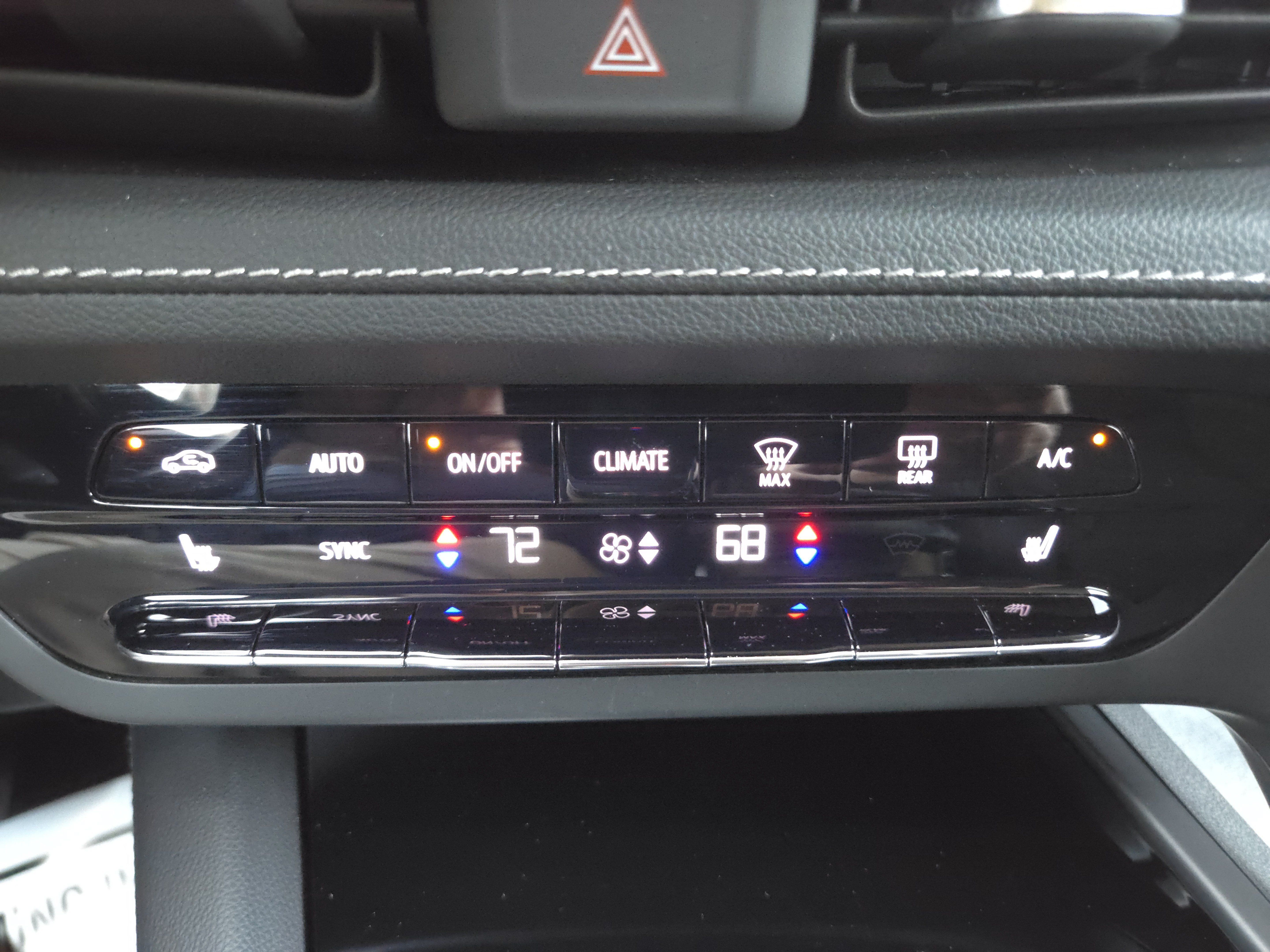 Used 2023 Buick Envision Essence w/ Technology Package I AWD/4WD image 16