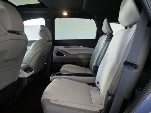 New 2026 INFINITI QX60 Autograph w/ Dark Cargo Package AWD/4WD image 16