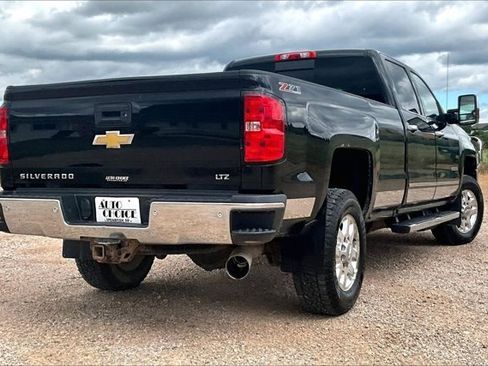 Used 2017 Chevrolet Silverado 3500 LTZ w/ Duramax Plus Package AWD/4WD image 5