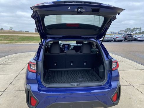 Used 2024 Subaru Crosstrek 2.0i Premium image 25