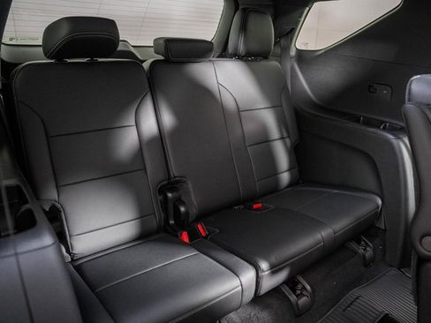 New 2026 Chevrolet Traverse LT w/ Driver Confidence Package image 34