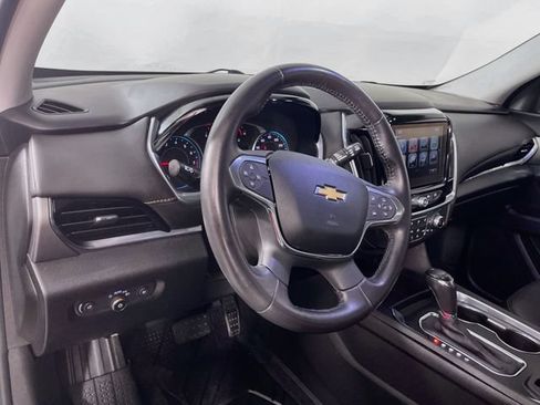 Used 2019 Chevrolet Traverse LT w/ LPO, Floor Liner Package FWD image 10