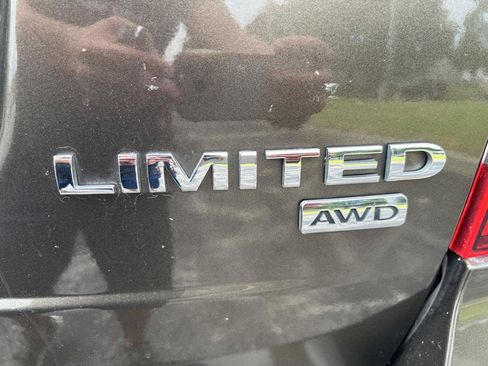 Used 2011 Ford Edge Limited w/ 302A Rapid Spec Order Code AWD/4WD image 35