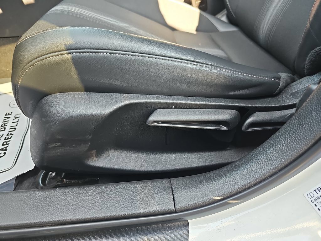 Used 2022 Honda Civic Sport image 27