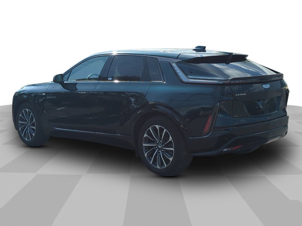 Used 2024 Cadillac Lyriq Sport RWD image 4