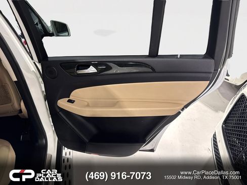 Used 2019 Mercedes-Benz GLS 450 4MATIC w/ Premium 1 Package image 31