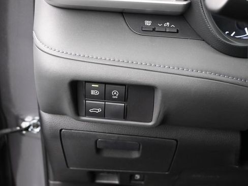 Certified 2024 Toyota Highlander LE AWD/4WD image 22
