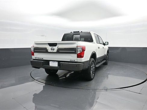 Used 2019 Nissan Titan Platinum Reserve w/ Platinum Utility Package image 7