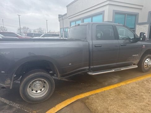 Used 2024 RAM 3500 Big Horn w/ Sport Appearance Package image 3