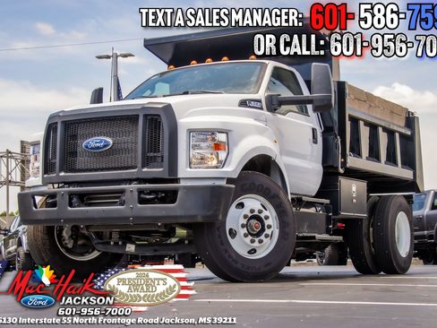 Certified 2025 Ford F650 2WD Regular Cab Super Duty image 2
