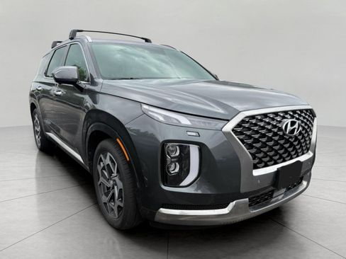 Used 2022 Hyundai Palisade Calligraphy w/ Winter Package AWD/4WD image 3