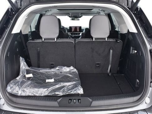 New 2025 Ford Explorer Active w/ Active Comfort Package image 21