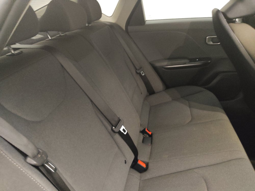 Used 2025 Kia K4 FWD image 19