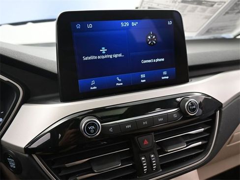 Used 2022 Ford Escape SEL image 34